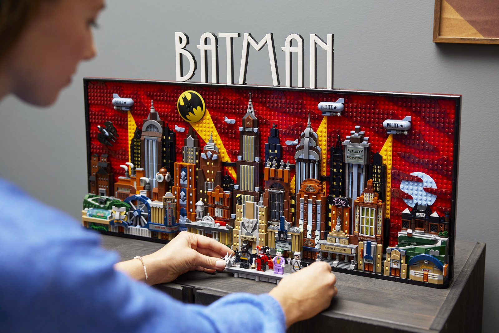 LEGO DC Batman Gotham City Skyline celebra gli 85 anni dell'uomo pipistrello