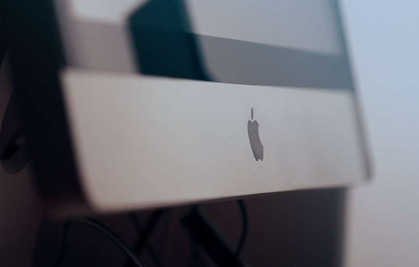 Risolto il problema dell'iMac acceso con schermo nero